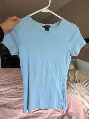Moda International Women’s Baby Blue Crew Neck Short Sleeve Knit Cotton Tee S